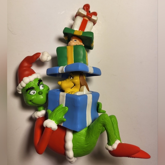 How the Grinch Stole Christmas - Keepsake Ornament - Picture 12 of 17